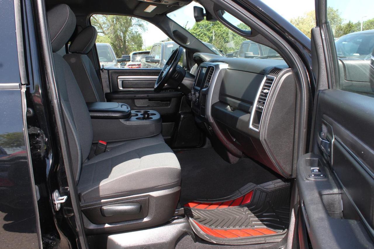 2022 RAM 1500 Classic SLT  SiriusXM SideSteps BedCover RearParkingSensor Photo