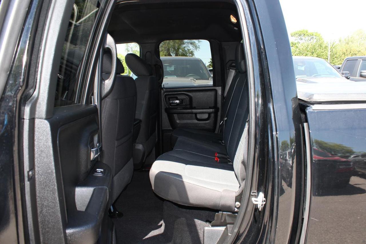 2022 RAM 1500 Classic SLT  SiriusXM SideSteps BedCover RearParkingSensor Photo