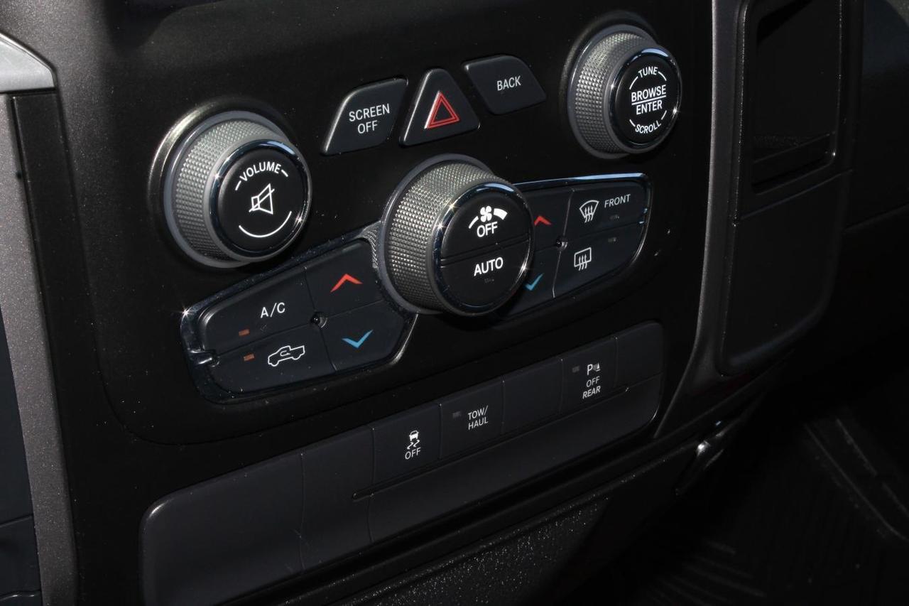 2022 RAM 1500 Classic SLT  SiriusXM SideSteps BedCover RearParkingSensor Photo
