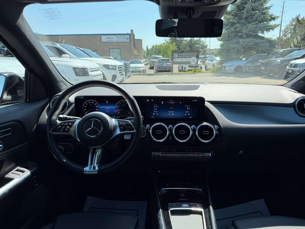 2026 Mercedes-Benz GLA APPLE CARPLAY/ANDROID AUTO, NAVIGATION,PANOROOF Photo