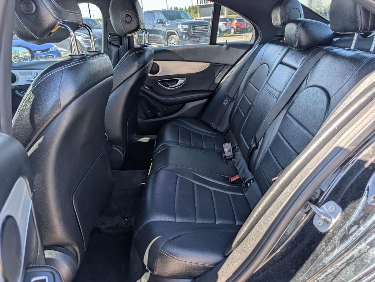 2016 Mercedes-Benz C-Class C 300 4MATIC   NAV   LEATHER   CAMERA   HTD SEATS Photo