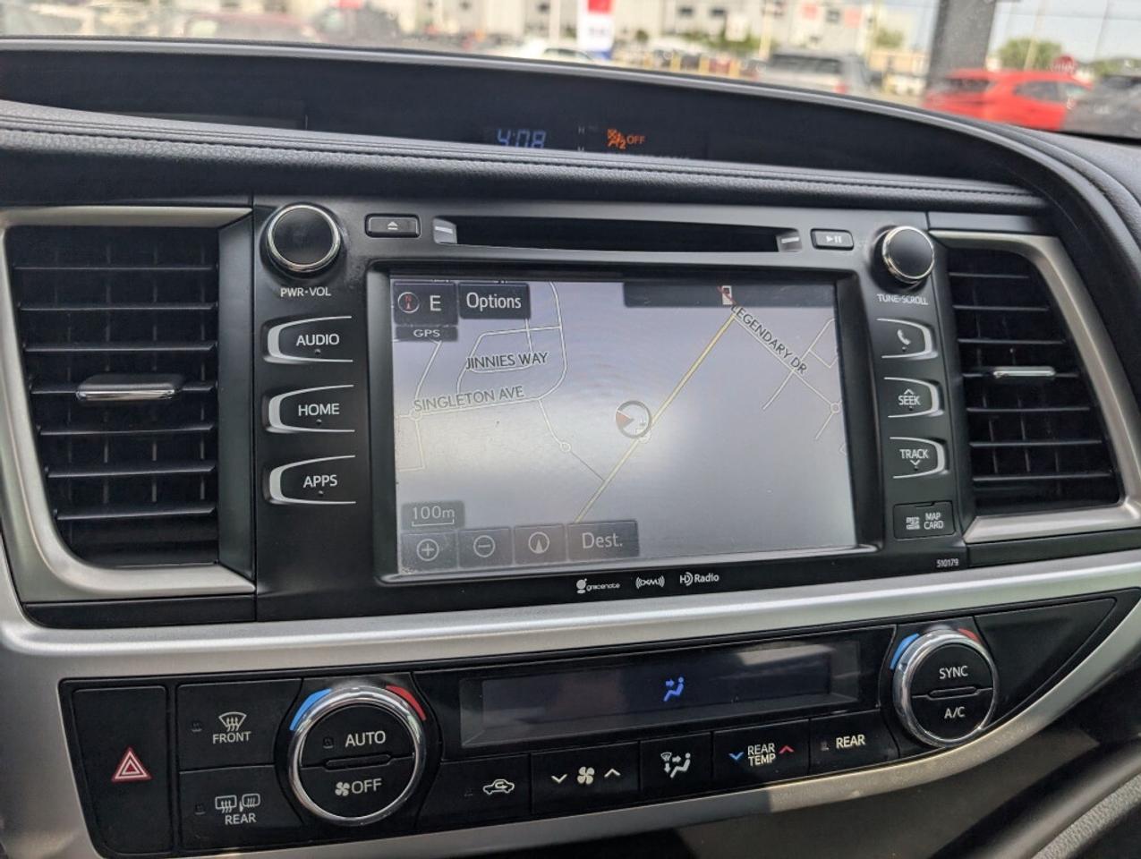 2017 Toyota Highlander SE AWD  NAVI LEATHER SUNROOF CAMERA HTD SEATS Photo