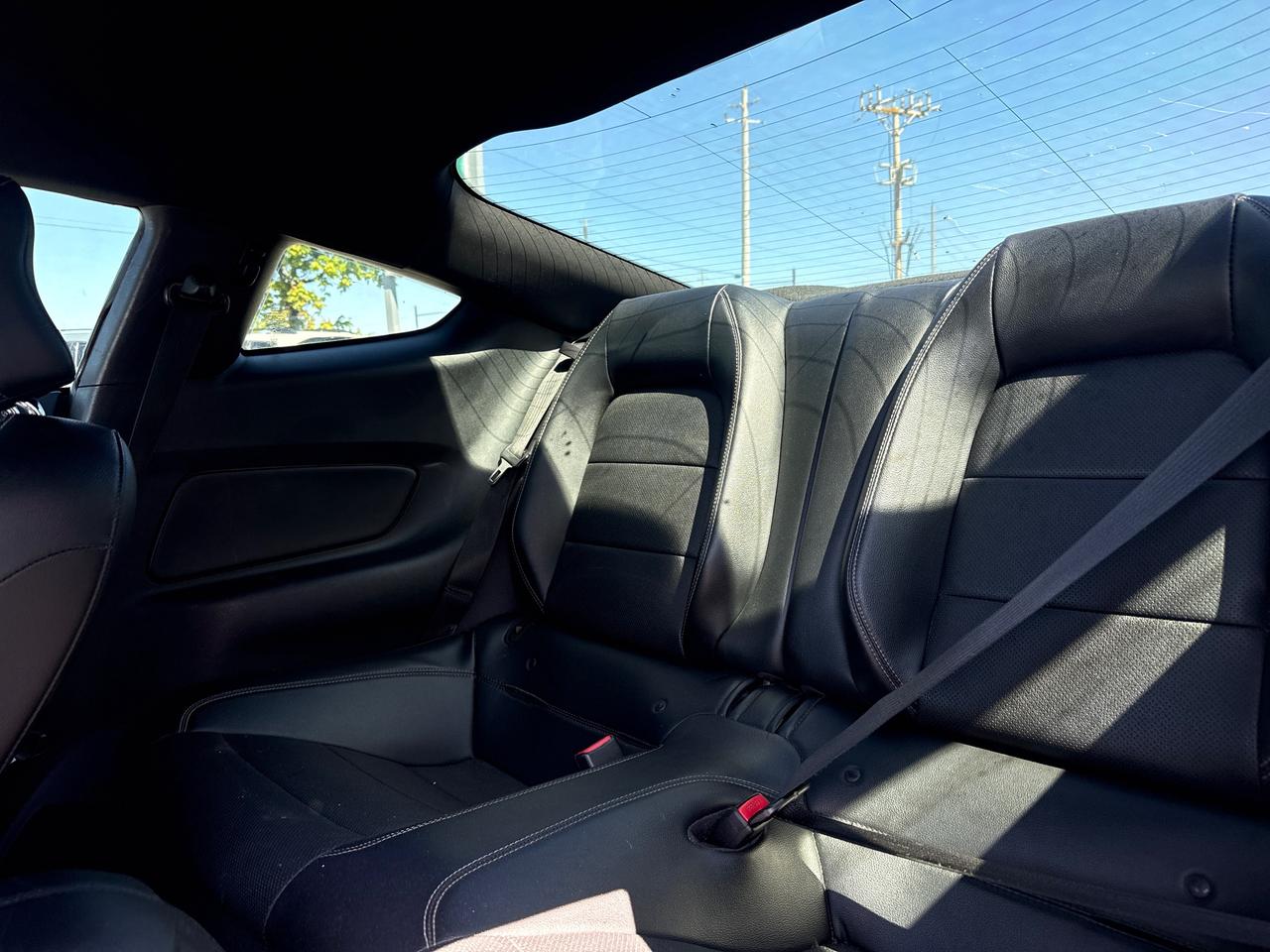 2017 Ford Mustang GT Premium 2dr Fastback Photo