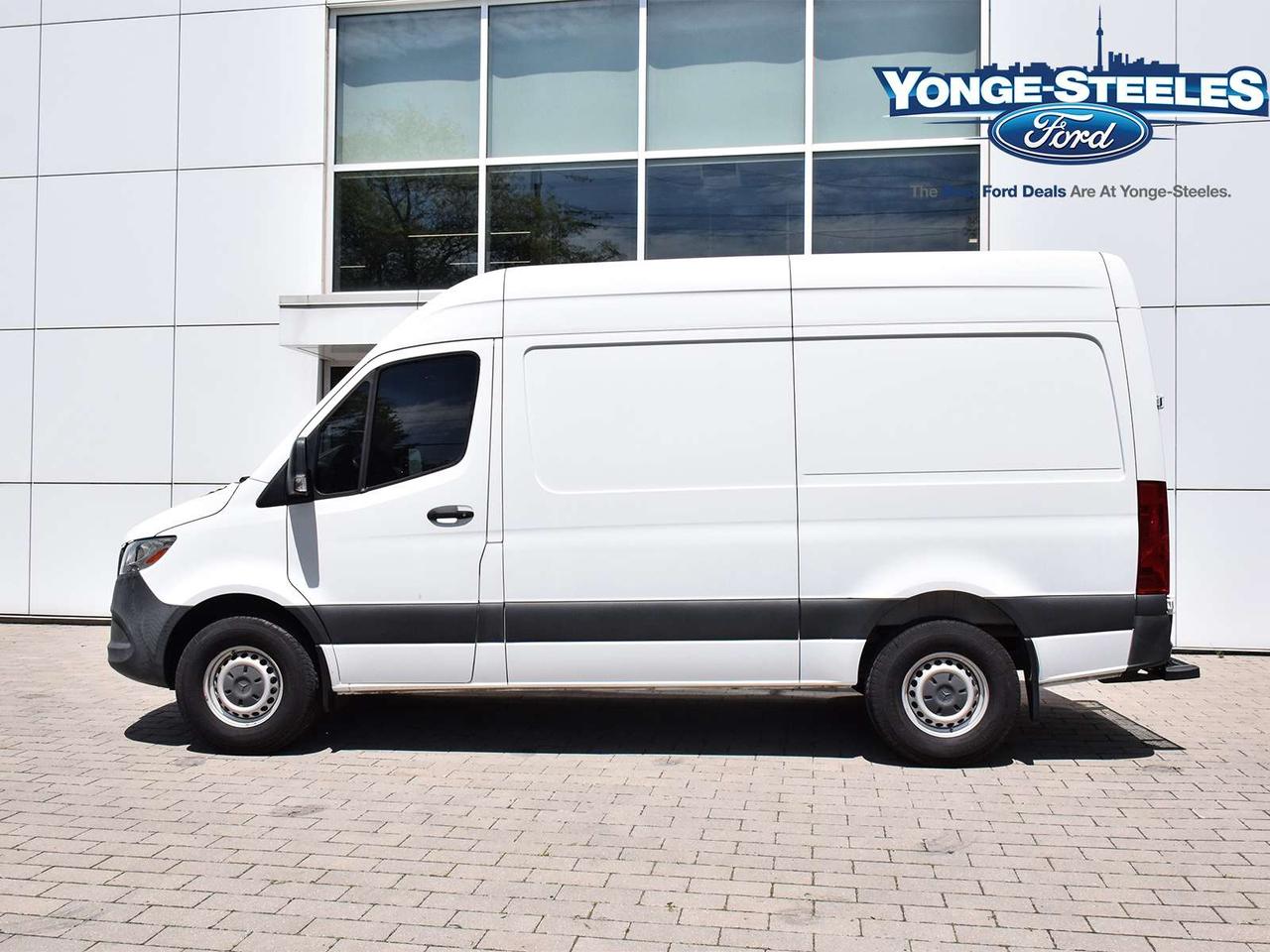 2019 Mercedes-Benz Sprinter 3500 High Roof - DIESEL - LOW KMS Photo