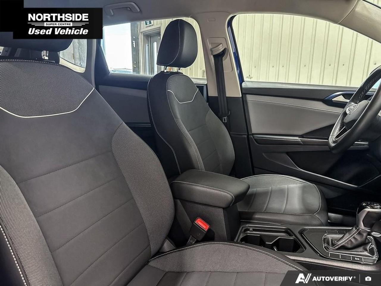 2024 Volkswagen Taos Comfortline FWD Photo