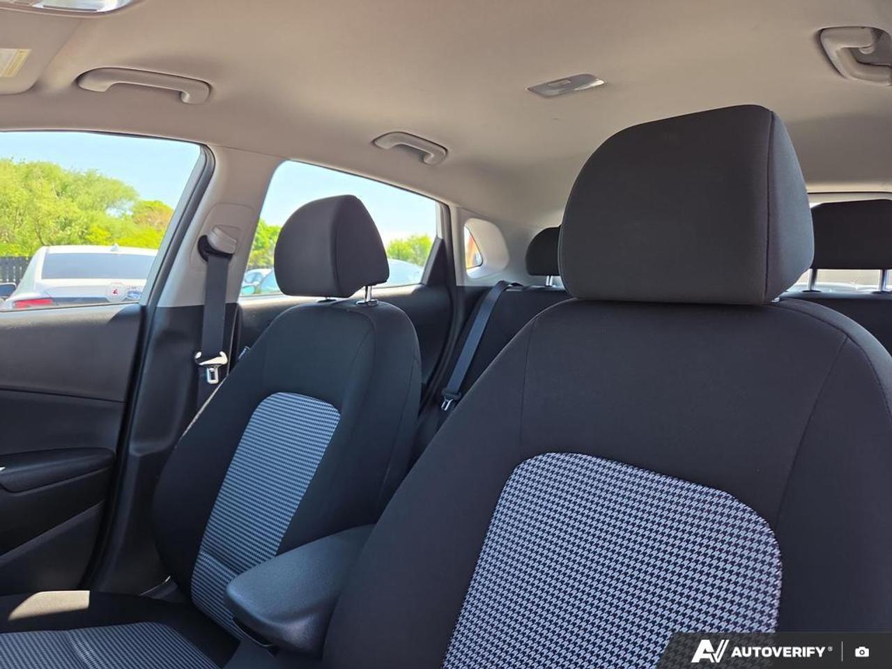 2021 Hyundai KONA 2.0L Essential HEATED SEATS   SMART DEVICE INTEGRA Photo