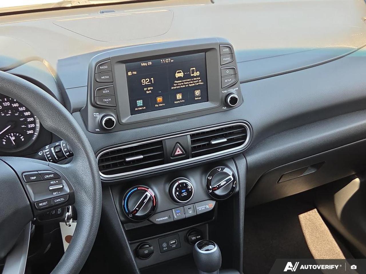 2021 Hyundai KONA 2.0L Essential HEATED SEATS   SMART DEVICE INTEGRA Photo
