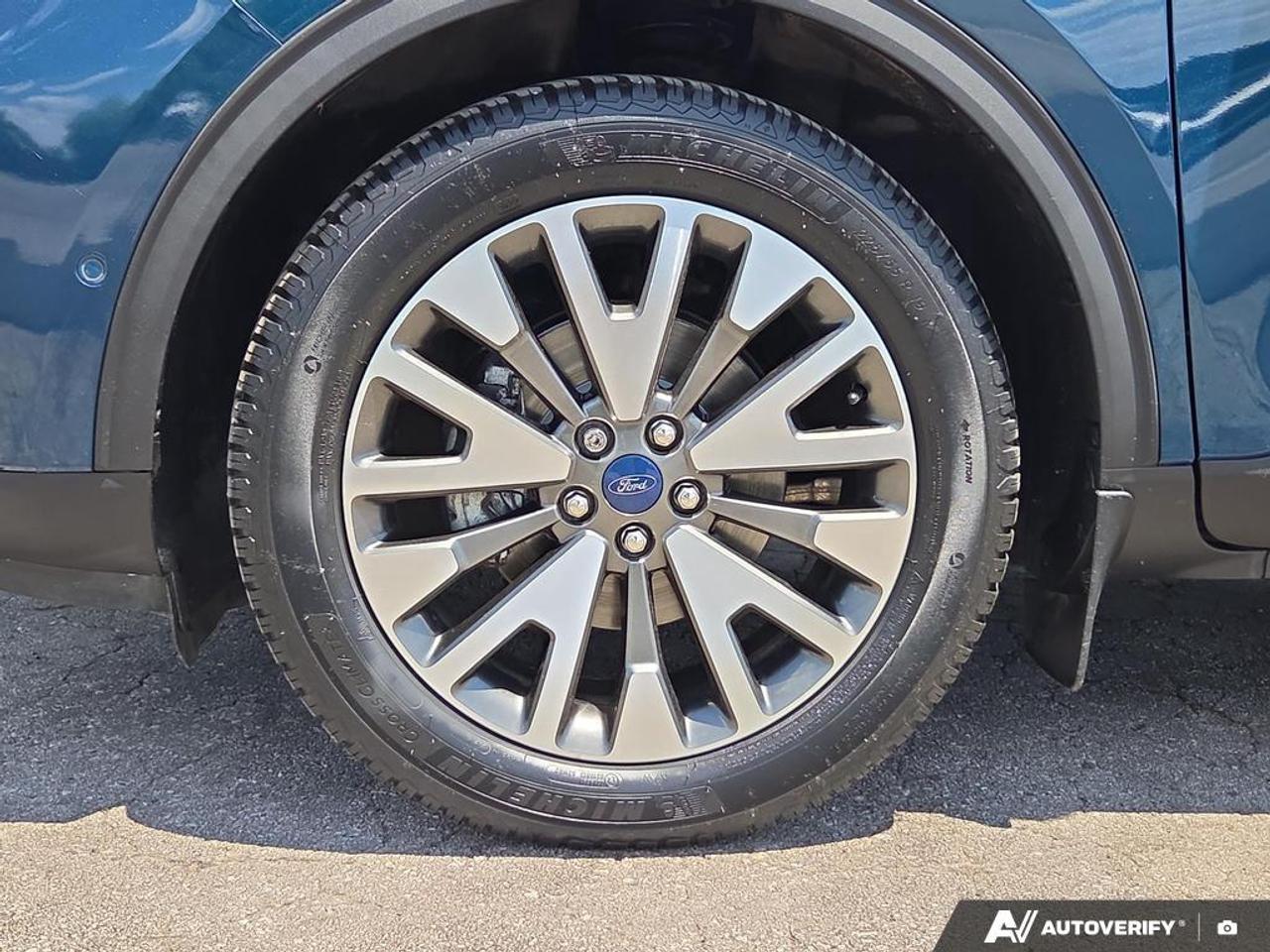 2020 Ford Escape Titanium Hybrid HYBRID   AUTO PARKING   HEATED SEA Photo