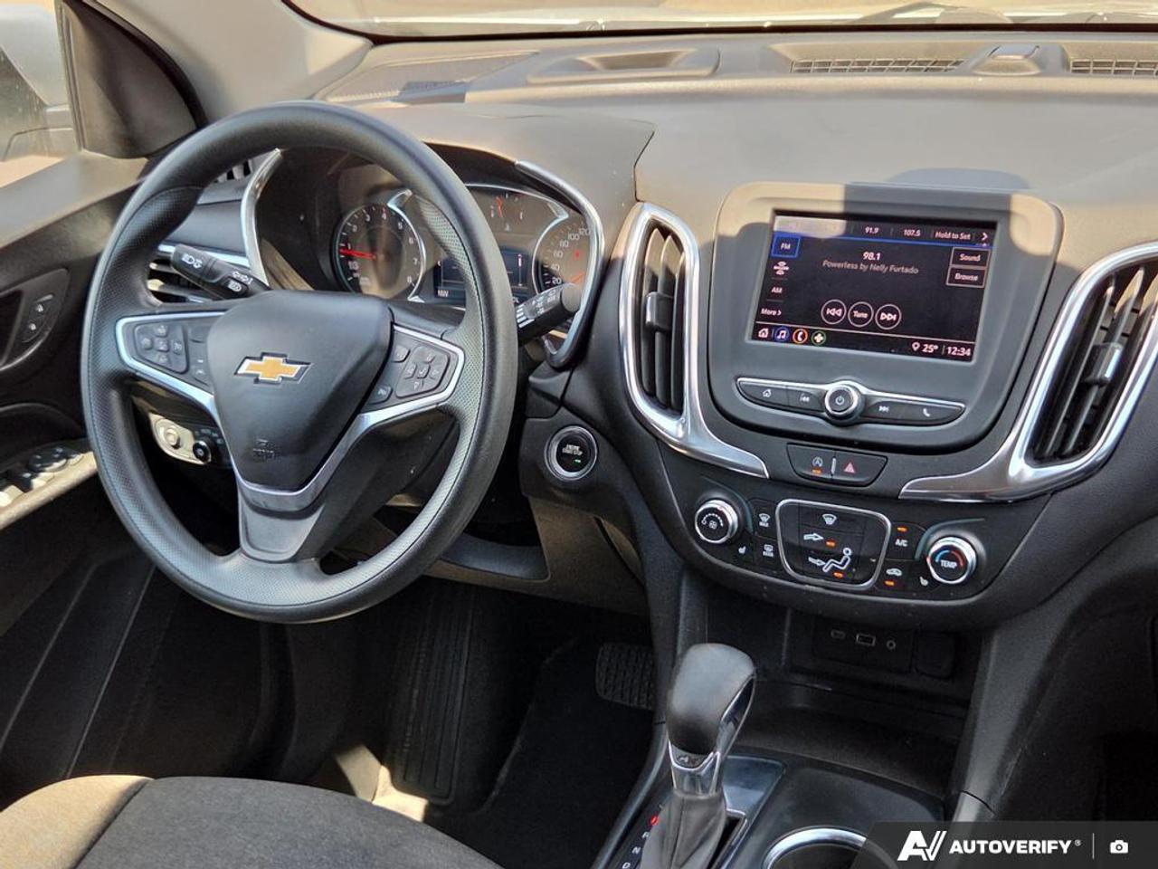 2022 Chevrolet Equinox LT SMART DEVICE INTEGRATION   LANE ASSIST   REMOTE Photo