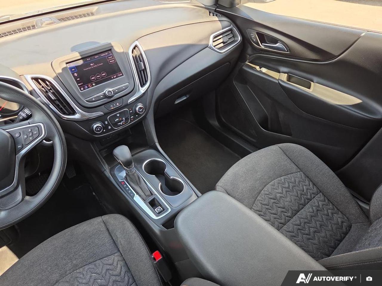 2022 Chevrolet Equinox LT SMART DEVICE INTEGRATION   LANE ASSIST   REMOTE Photo