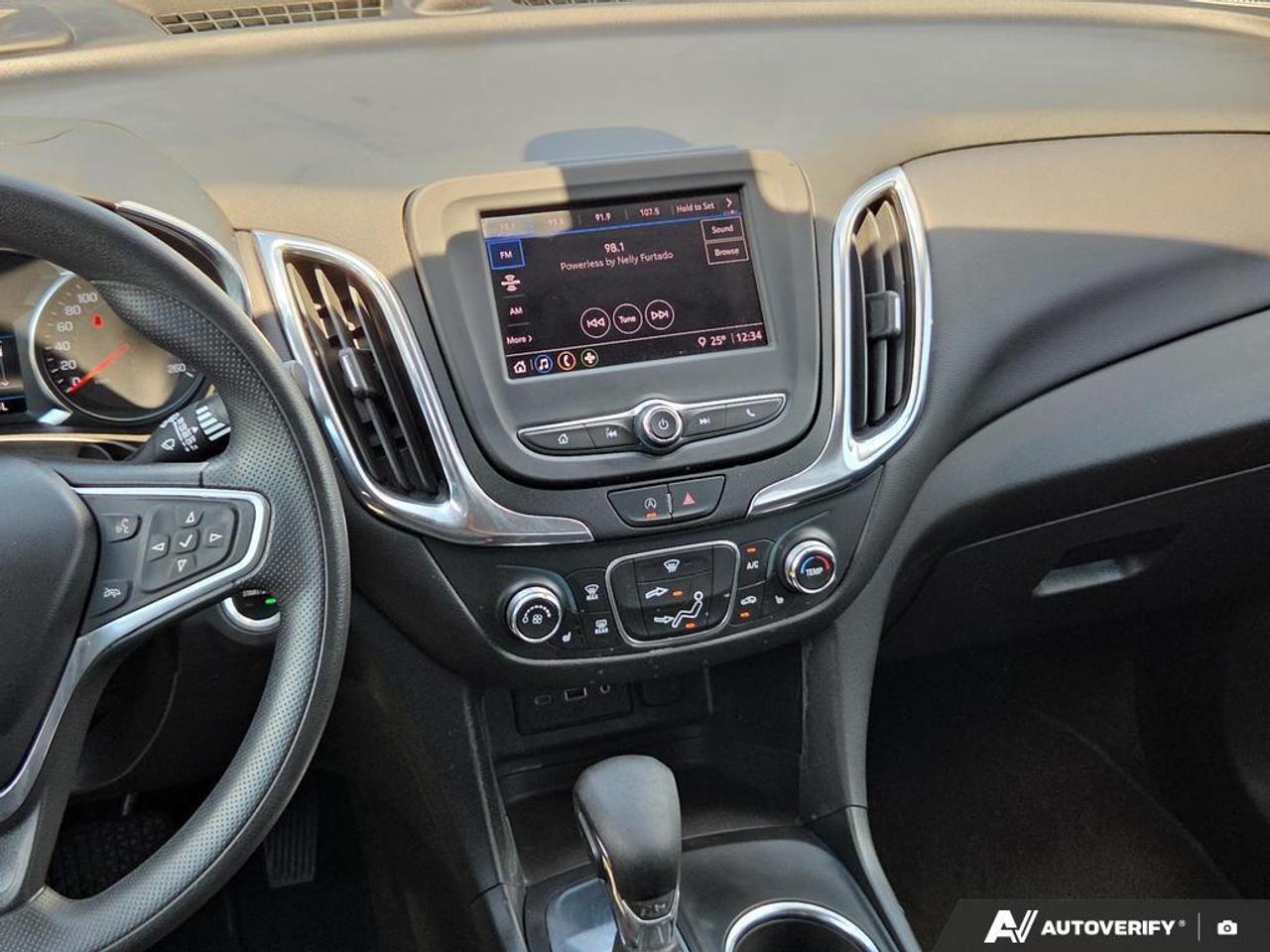 2022 Chevrolet Equinox LT SMART DEVICE INTEGRATION   LANE ASSIST   REMOTE Photo