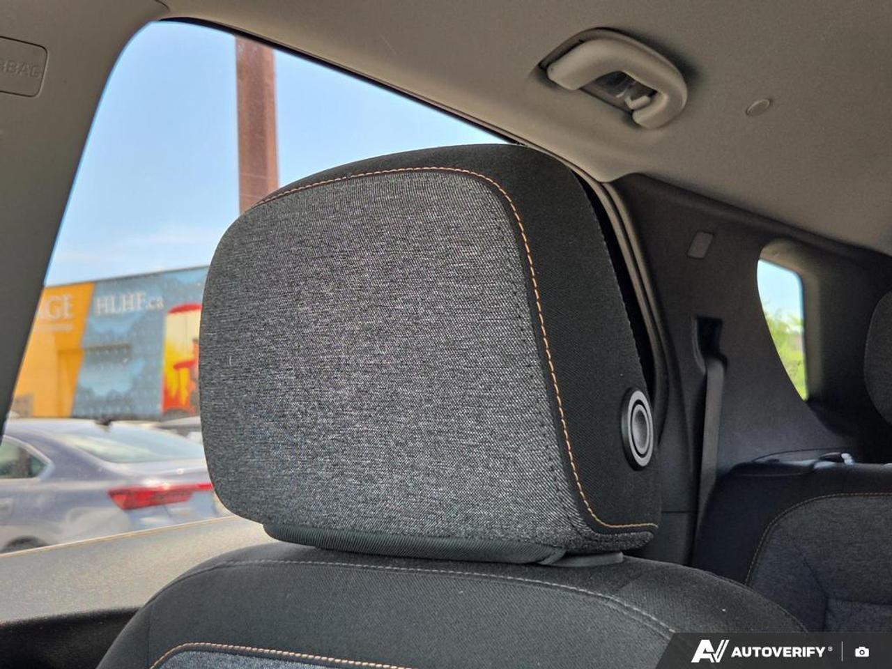 2022 Chevrolet Equinox LT SMART DEVICE INTEGRATION   LANE ASSIST   REMOTE Photo