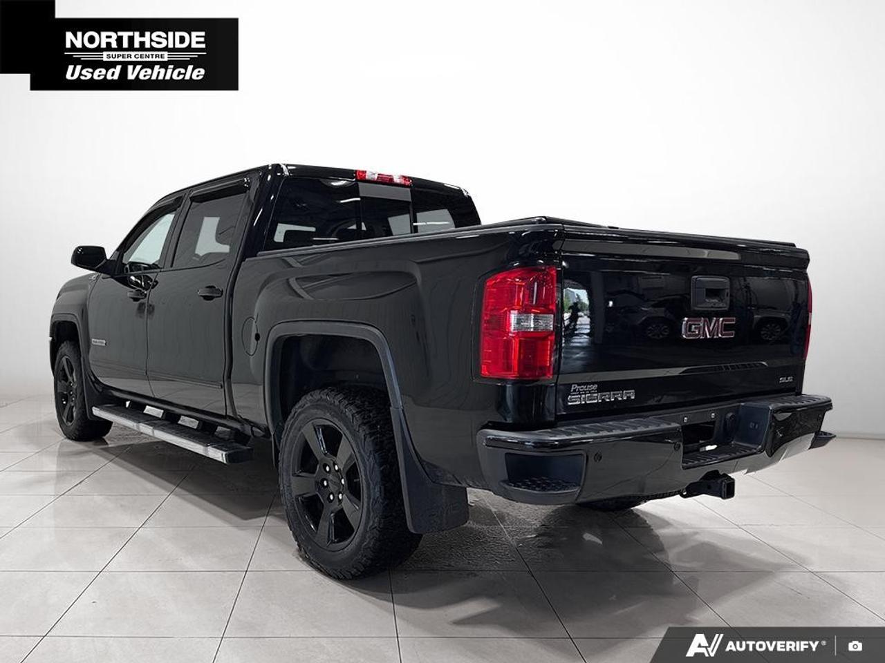 2018 GMC Sierra 1500 4WD Crew Cab Short Box SLE Photo