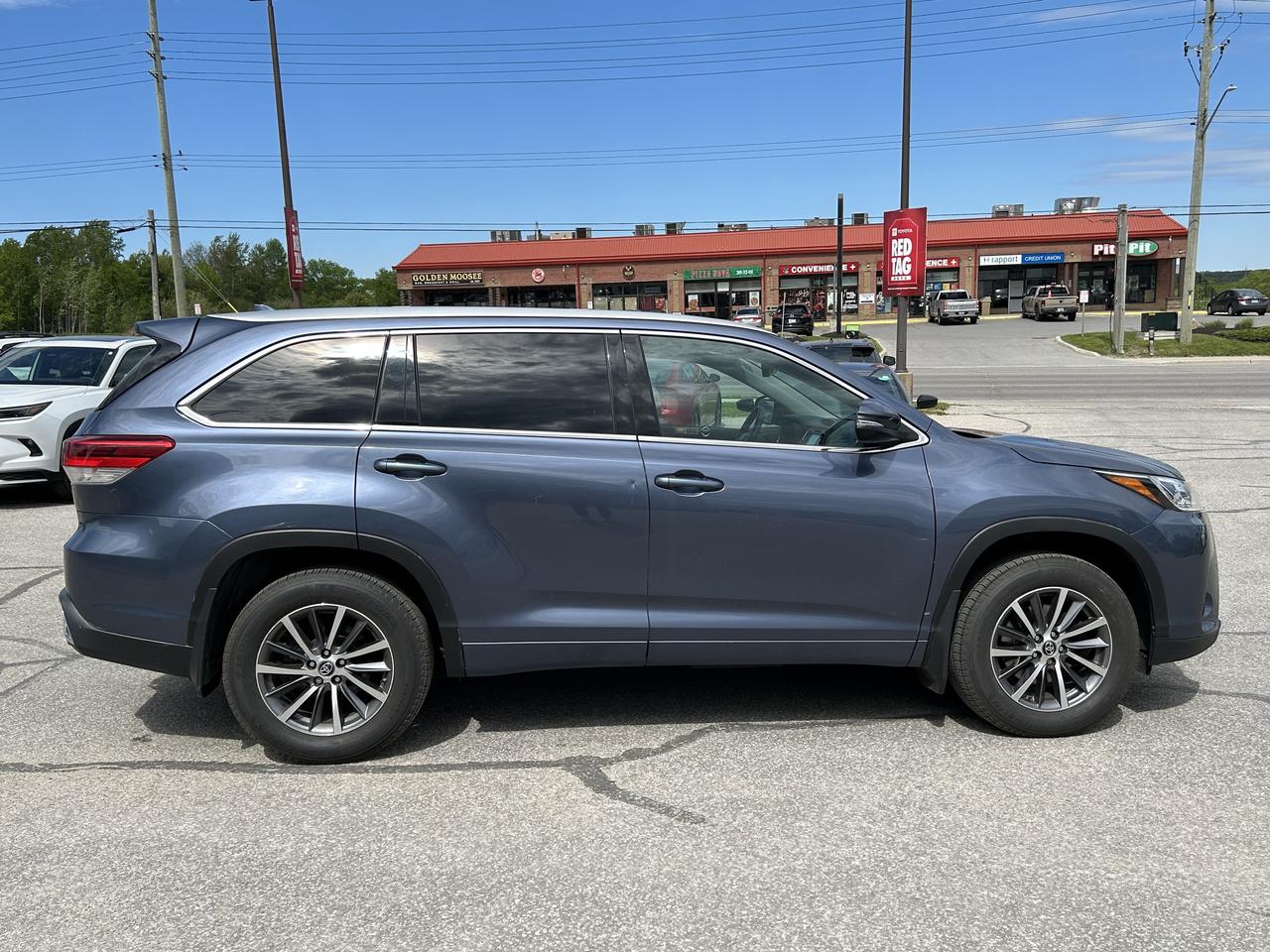 2018 Toyota Highlander AWD XLE Photo