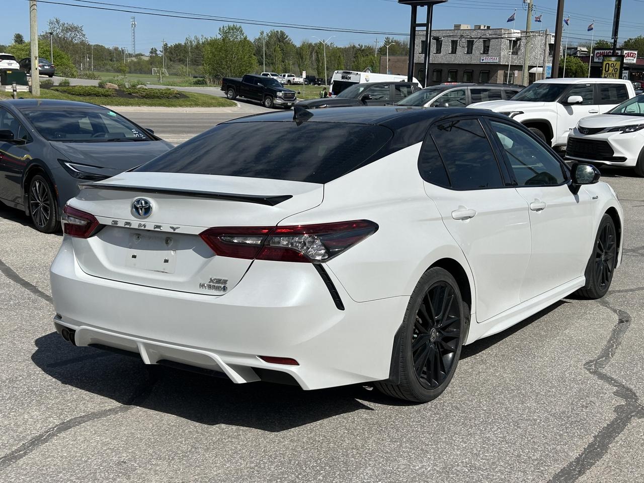 2021 Toyota Camry Hybrid XSE   Red Interior   Two Tone Paint Photo