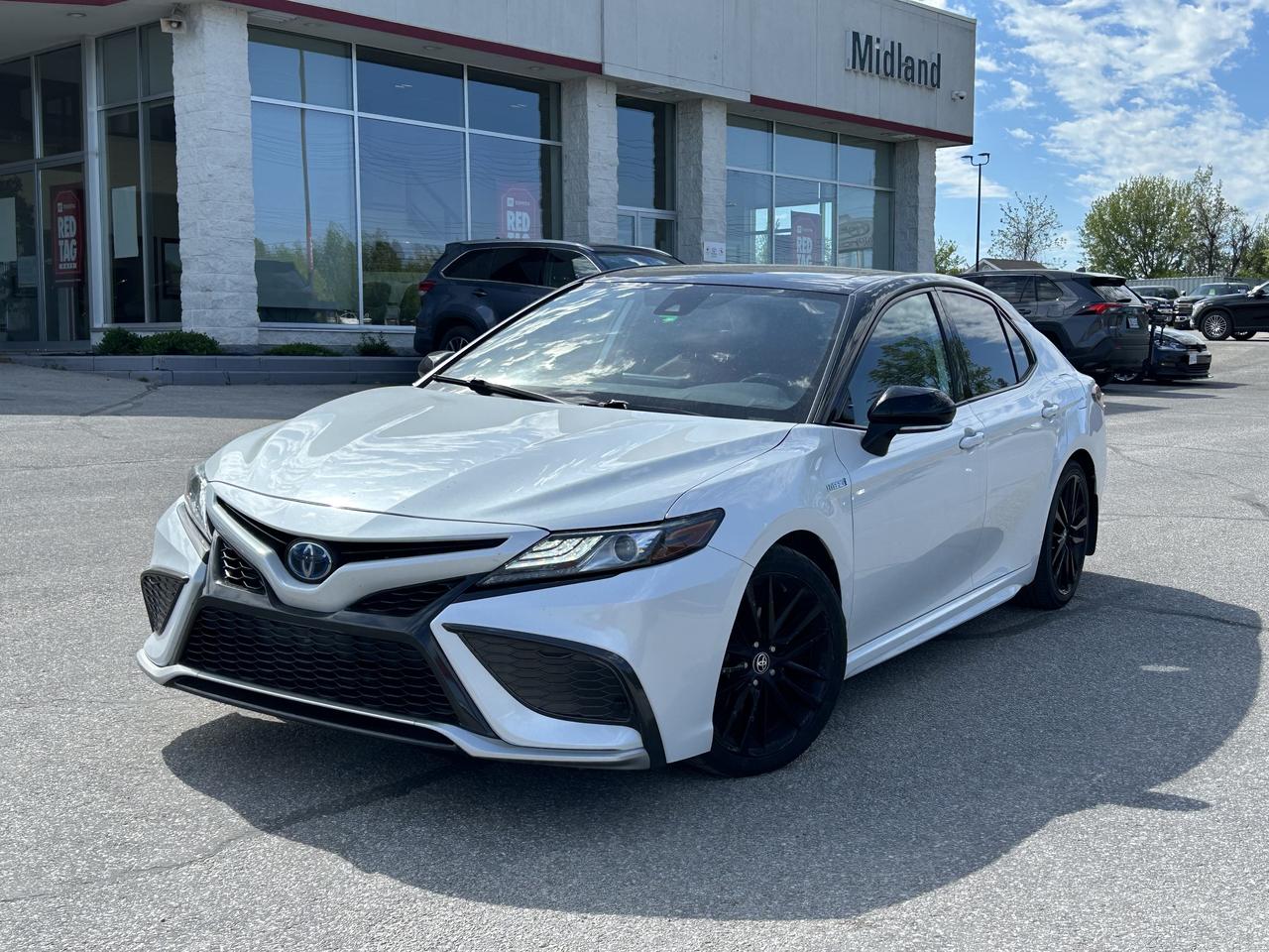 2021 Toyota Camry Hybrid XSE   Red Interior   Two Tone Paint Photo