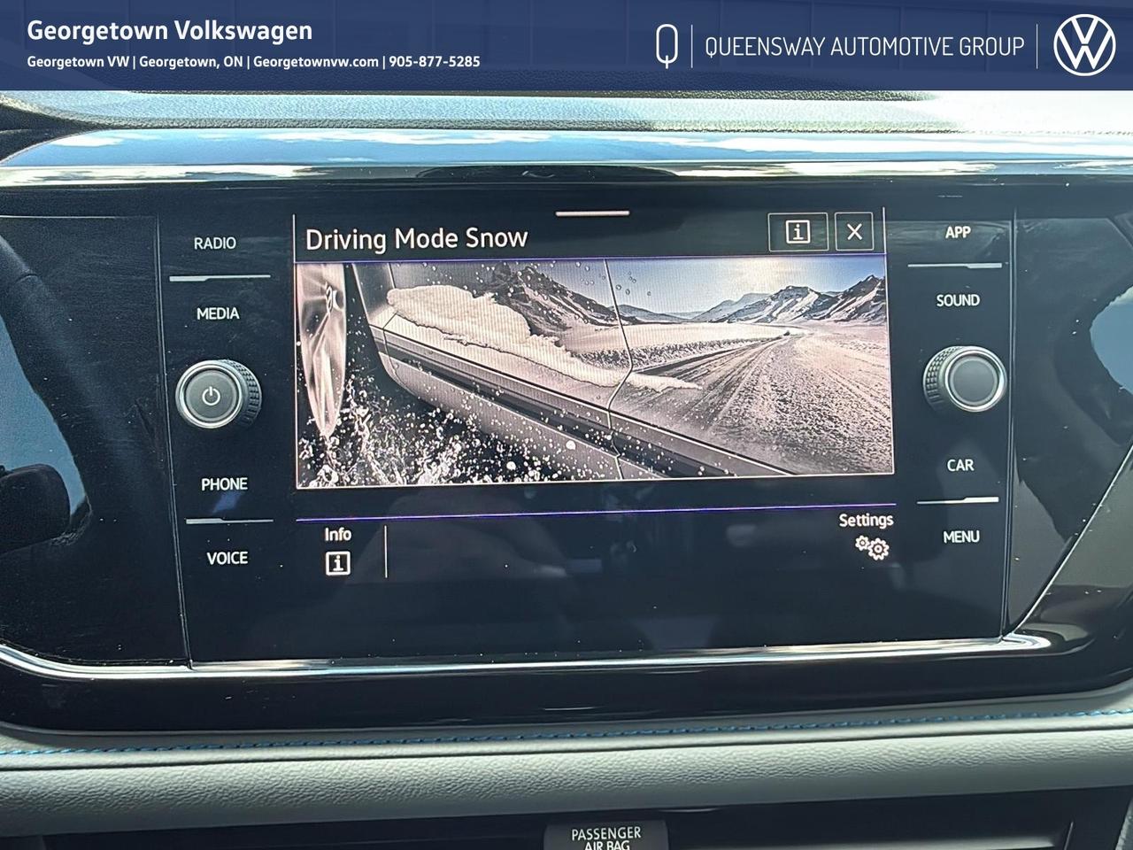 2024 Volkswagen Taos Comfortline Photo