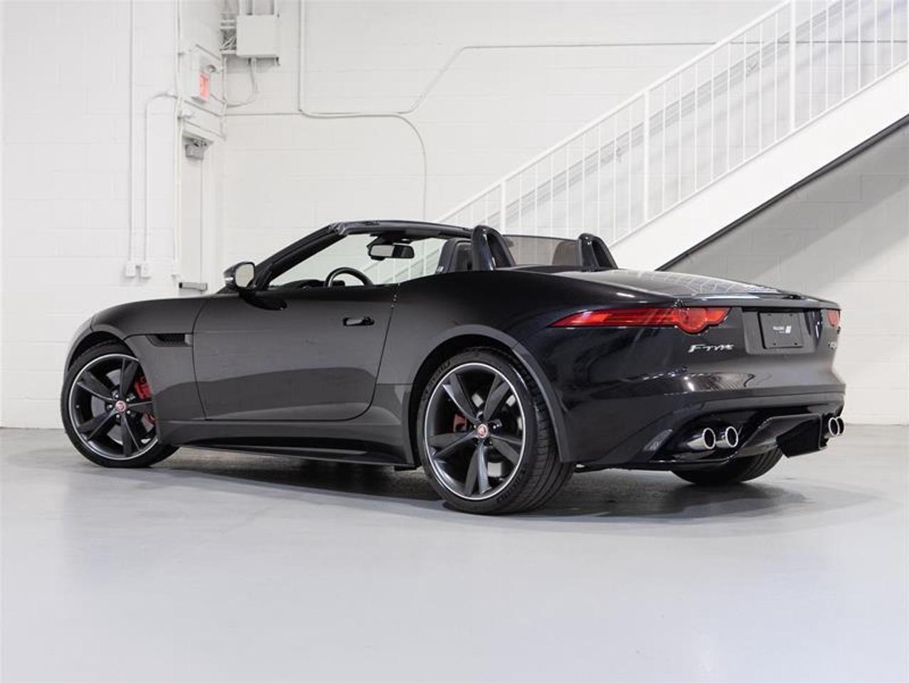 2016 Jaguar F-Type Convertible R AWD Photo
