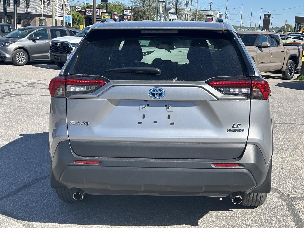 2022 Toyota RAV4 Hybrid LE AWD   ONE OWNER Photo