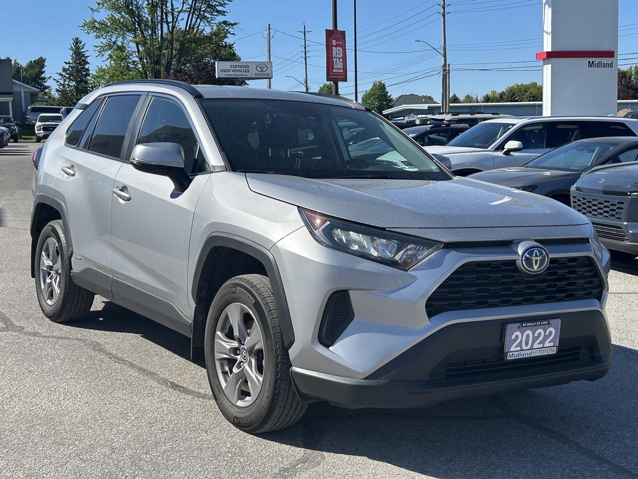 2022 Toyota RAV4 Hybrid LE AWD   ONE OWNER Photo