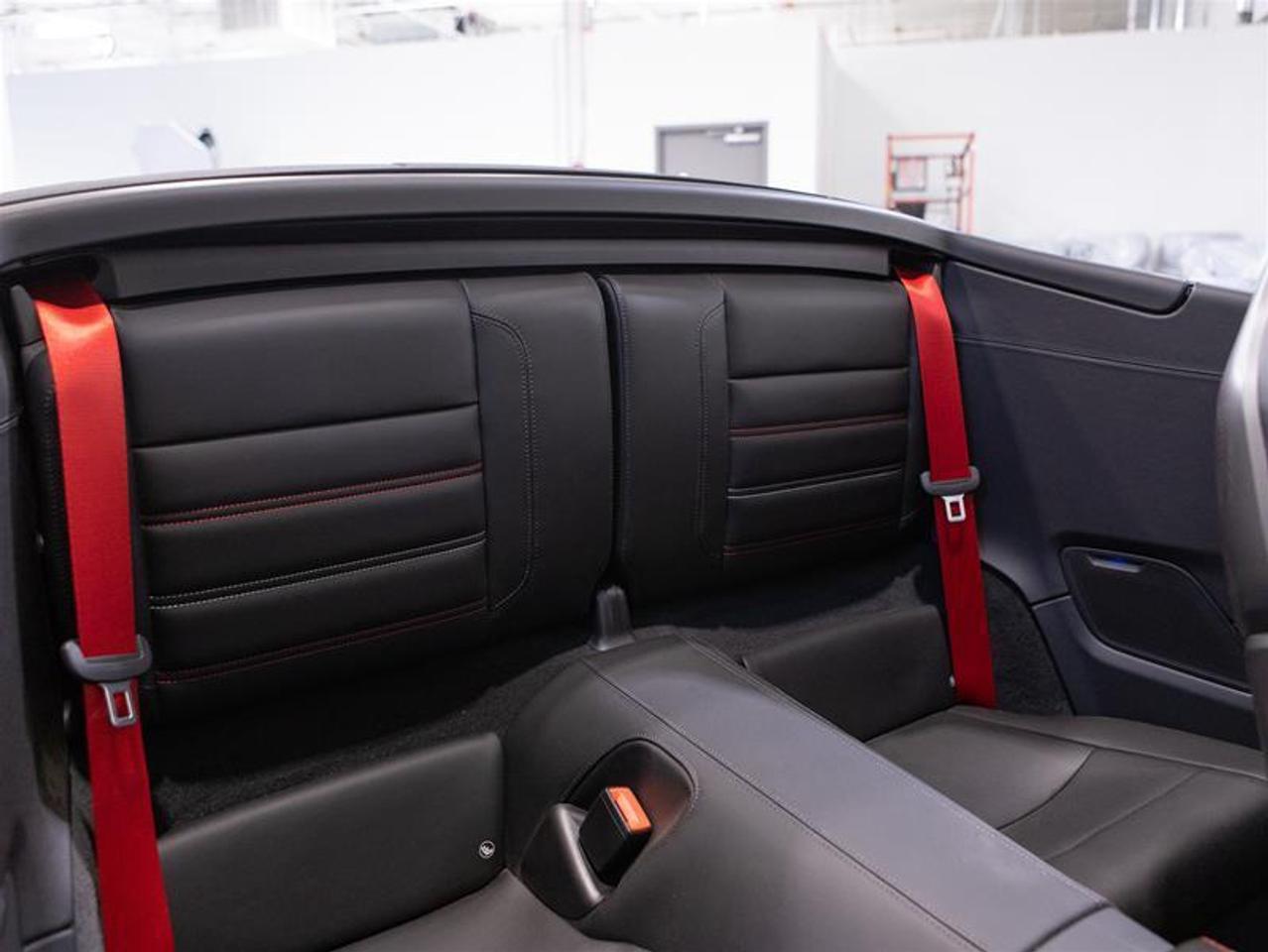 2023 Porsche 911 Carrera Cabriolet GTS Photo