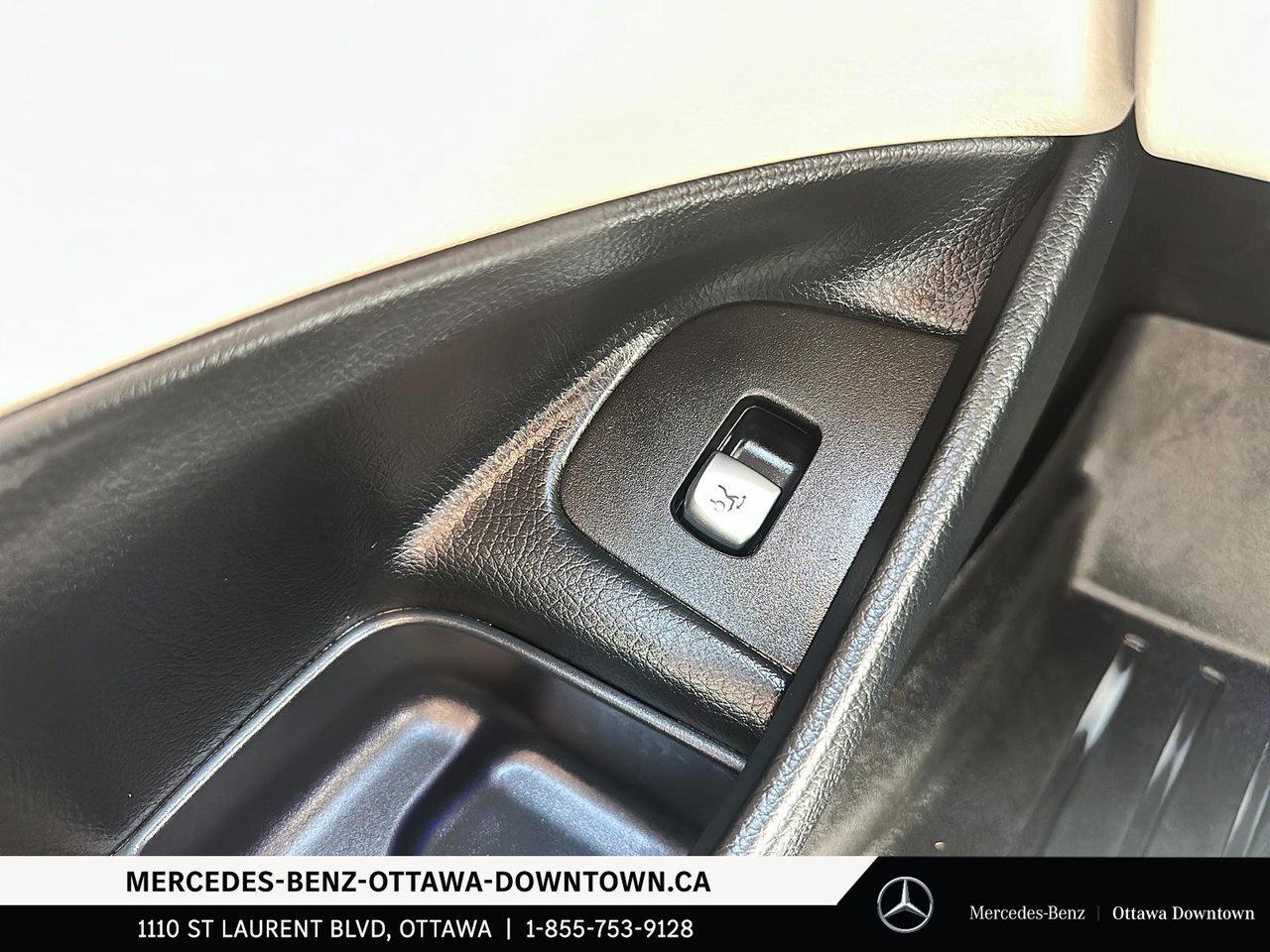 2019 Mercedes-Benz E300 4MATIC Sedan   Premium Package   Intelligent Drive Photo