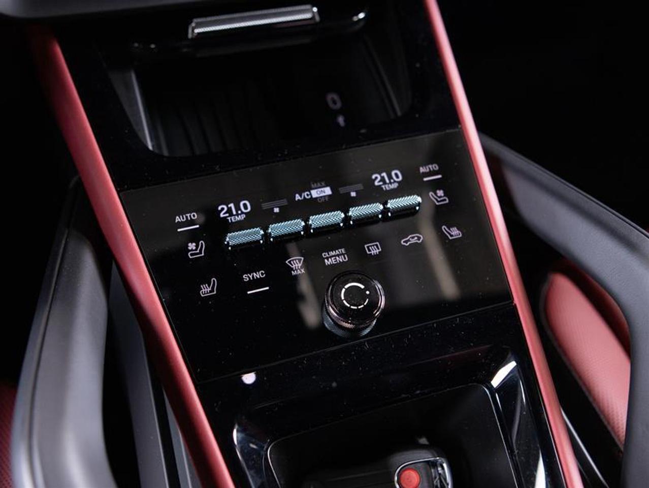 2026 Porsche Cayenne e-Hybrid AWD Photo