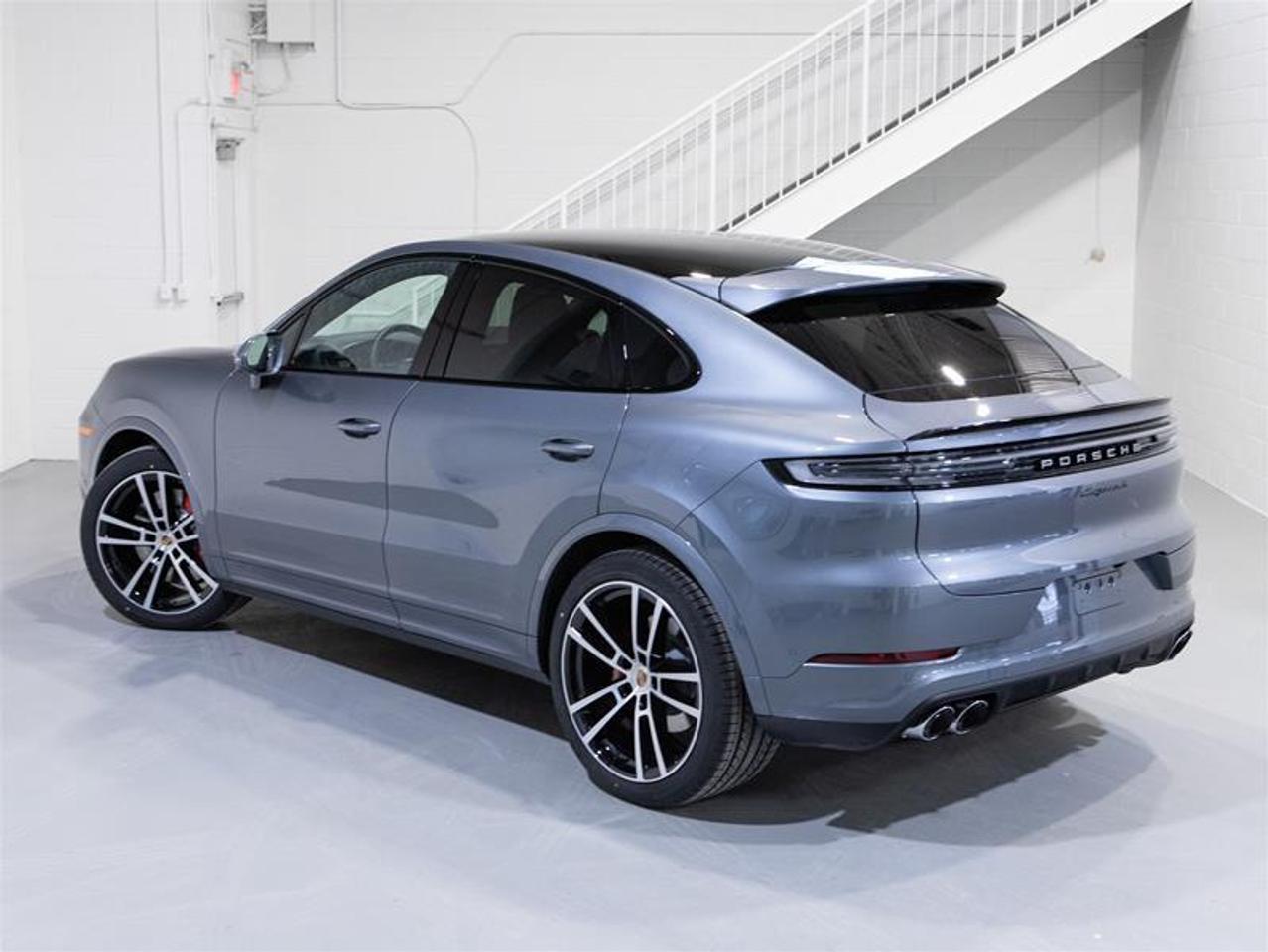 2026 Porsche Cayenne S Coupe AWD Photo3