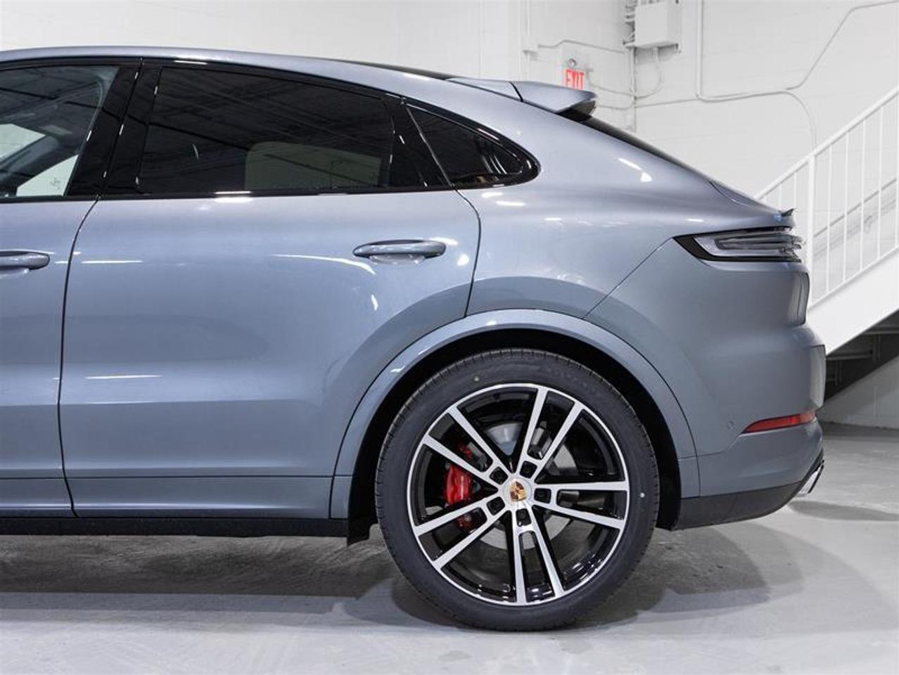 2026 Porsche Cayenne S Coupe AWD Photo