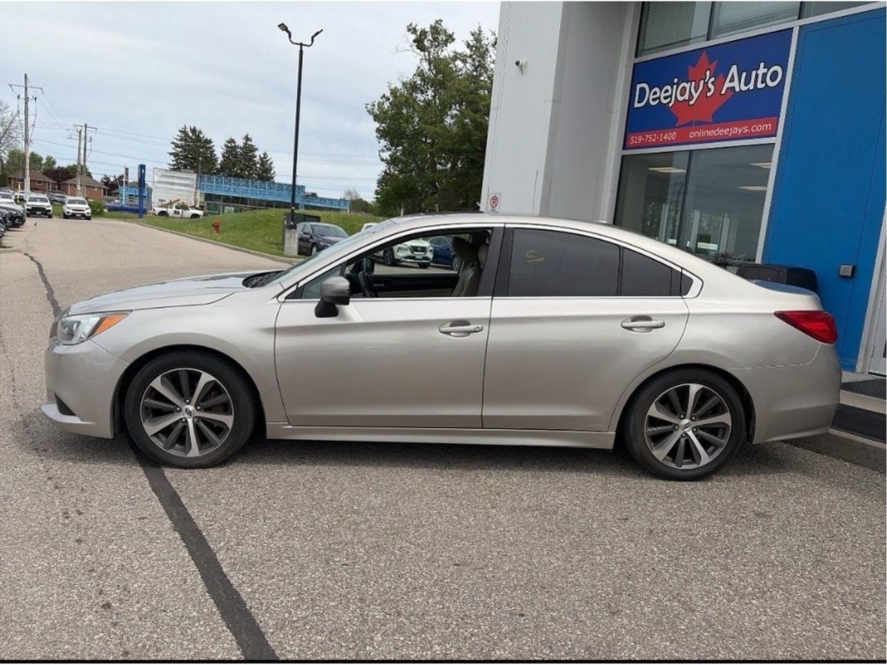 2017 Subaru Legacy 3.6 L Limited AWD   Clean Carfax Photo