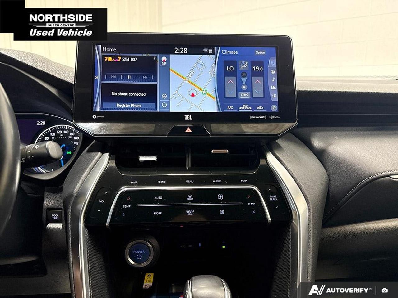 2022 Toyota Venza XLE AWD Photo