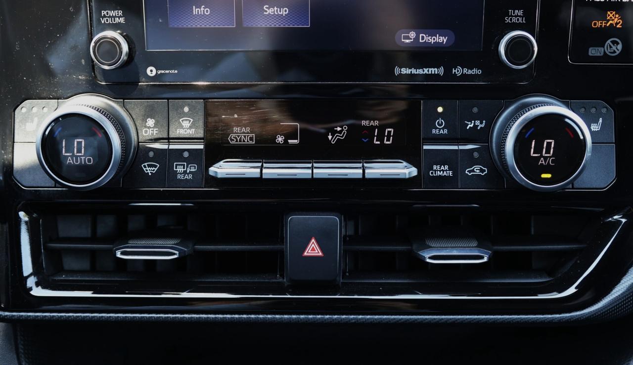 2021 Toyota Highlander XSE-AWD-7PASS/ADAPT CRUISE/BCAM/LEATHER/H SEATS/BL Photo