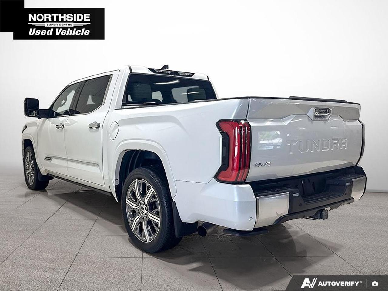 2022 Toyota Tundra 4x4 Crewmax Capstone Hybrid Photo4