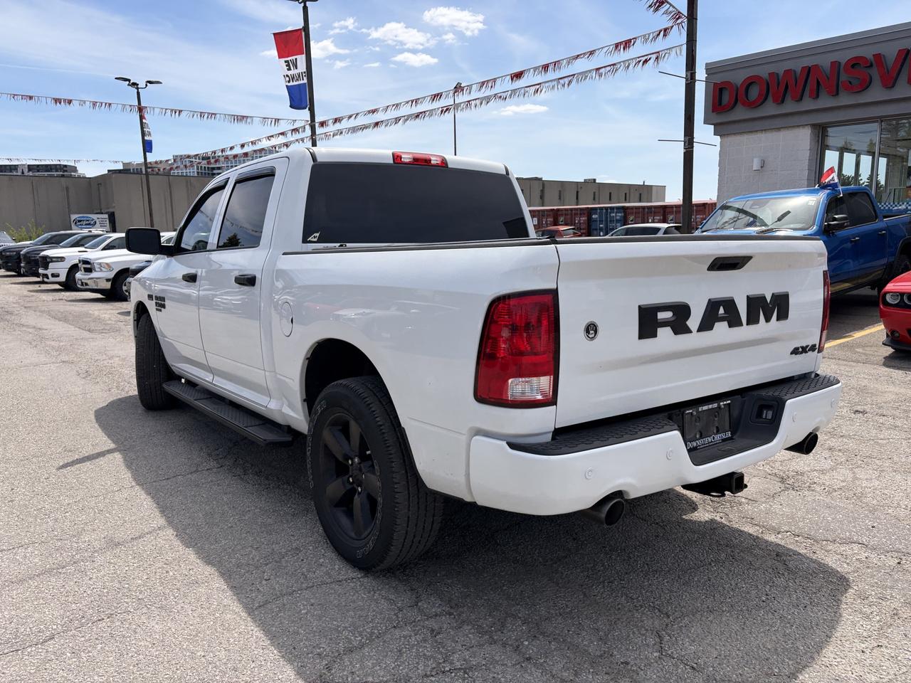 2022 RAM 1500 Express Photo