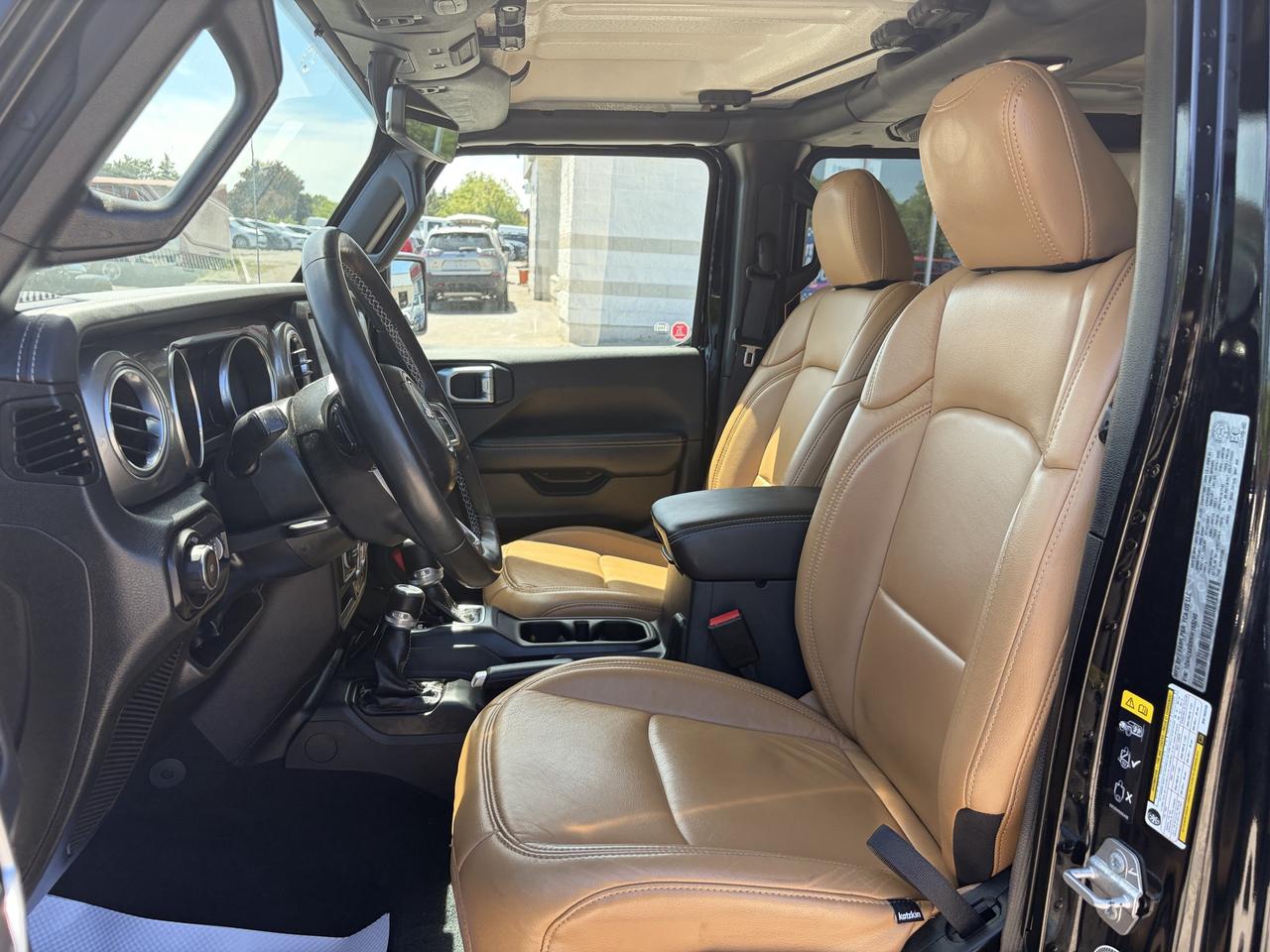 2022 Jeep Wrangler Sahara V6, Leather Seats, Remote Start Photo
