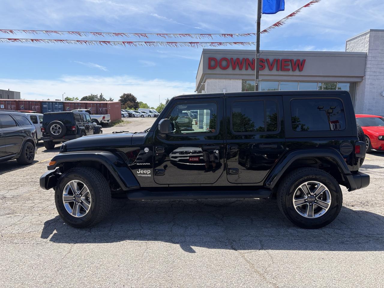 2022 Jeep Wrangler Sahara V6, Leather Seats, Remote Start Photo