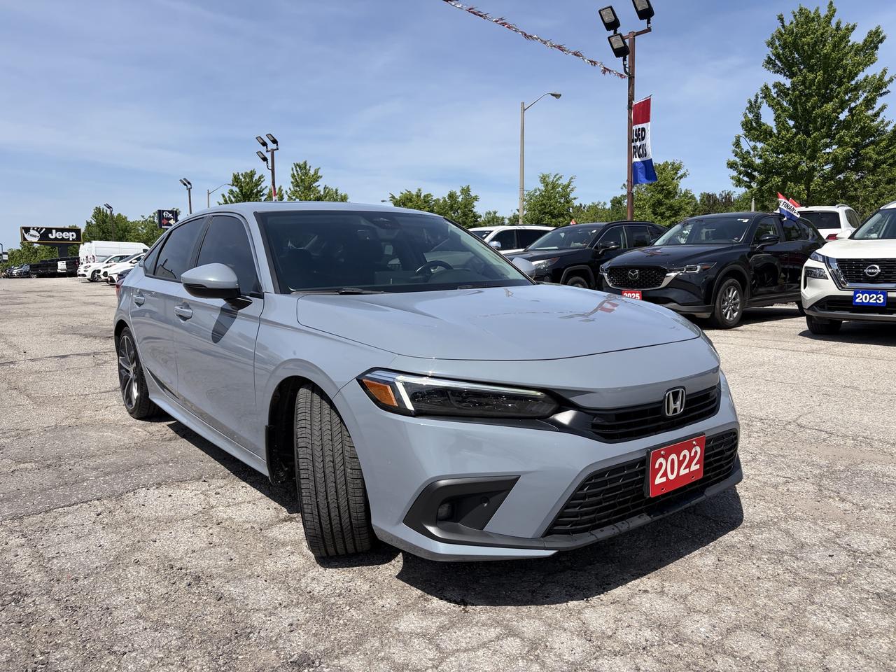 2022 Honda Civic Touring Photo2