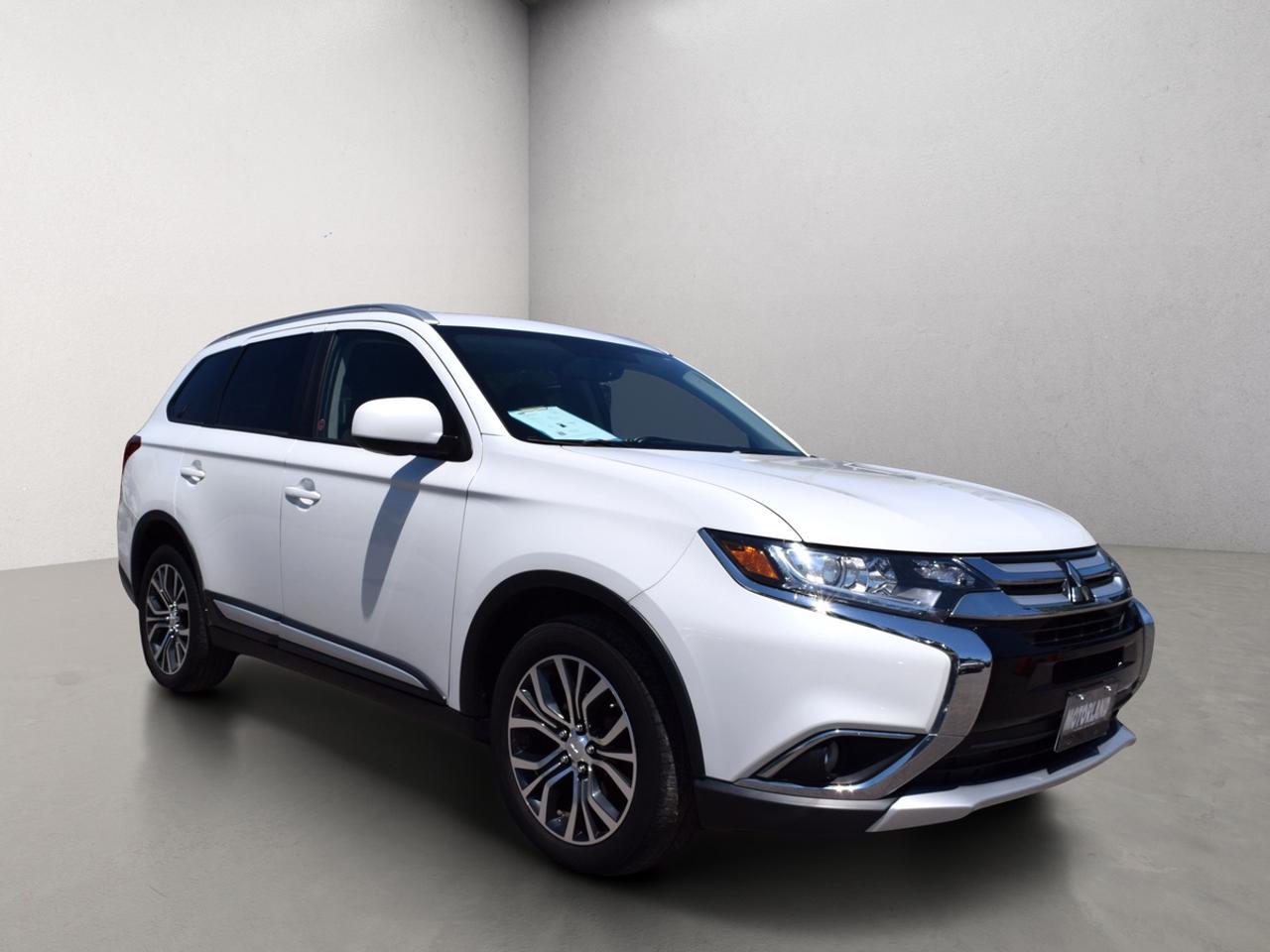 2016 Mitsubishi Outlander ES AWC Sunroof Photo