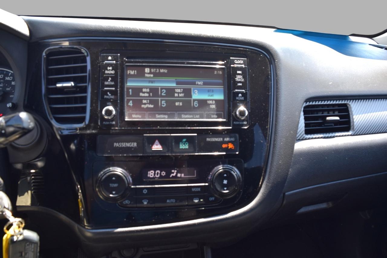 2016 Mitsubishi Outlander ES AWC Sunroof Photo