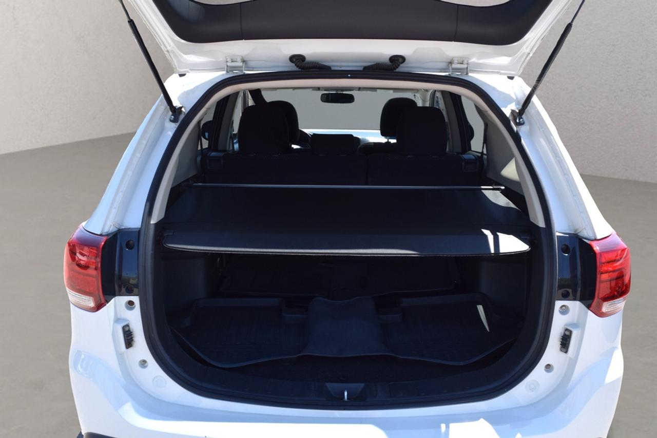 2016 Mitsubishi Outlander ES AWC Sunroof Photo