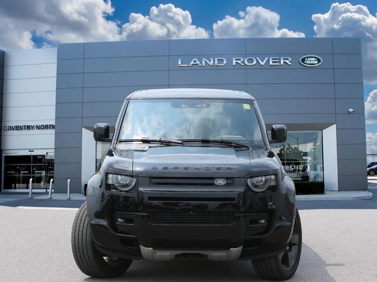 2024 Land Rover Defender V8 /RARE/VERY LOW KMS/CLEAN CARFAX/MUST SEE Photo