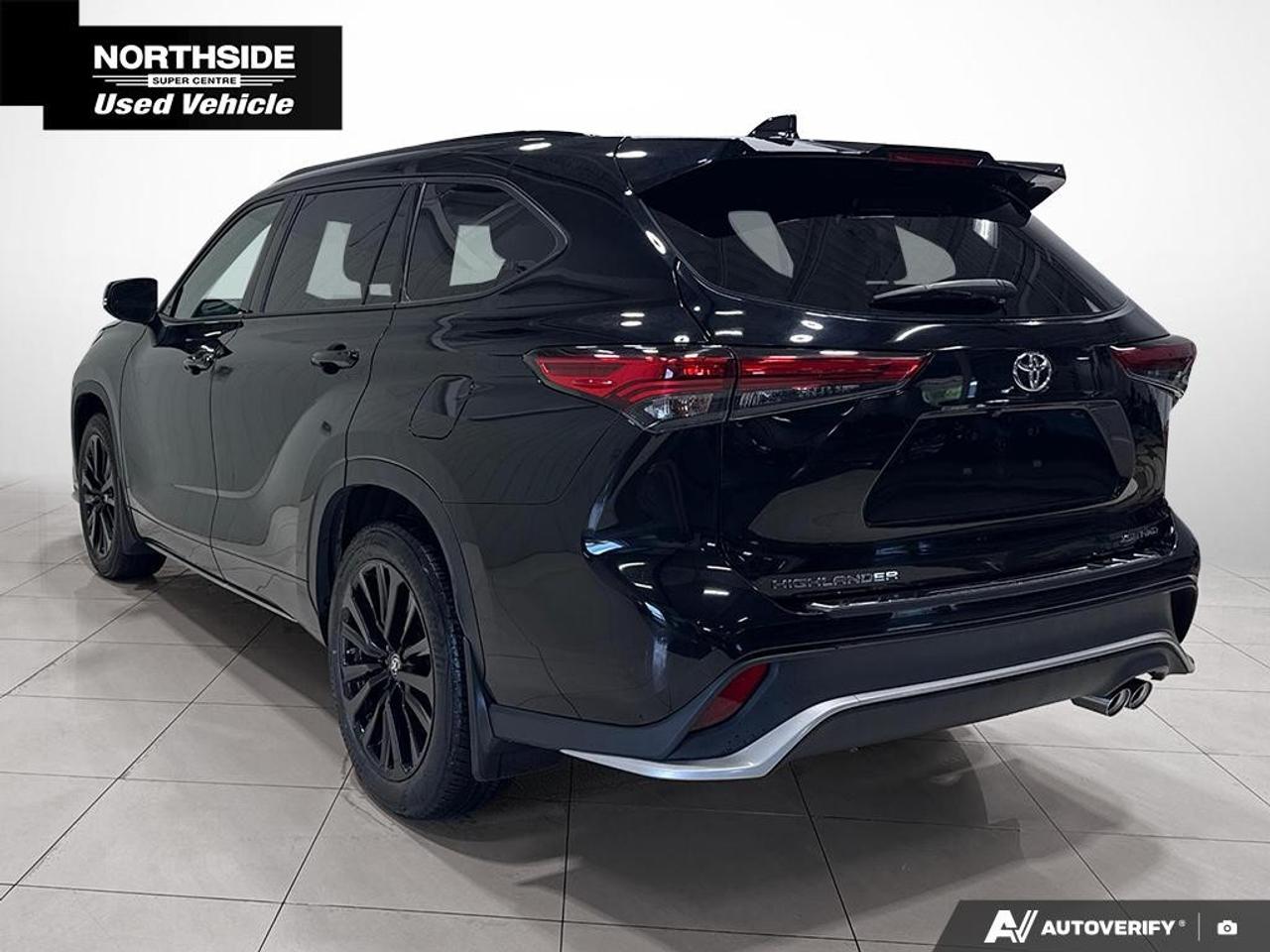 2023 Toyota Highlander XSE AWD Photo