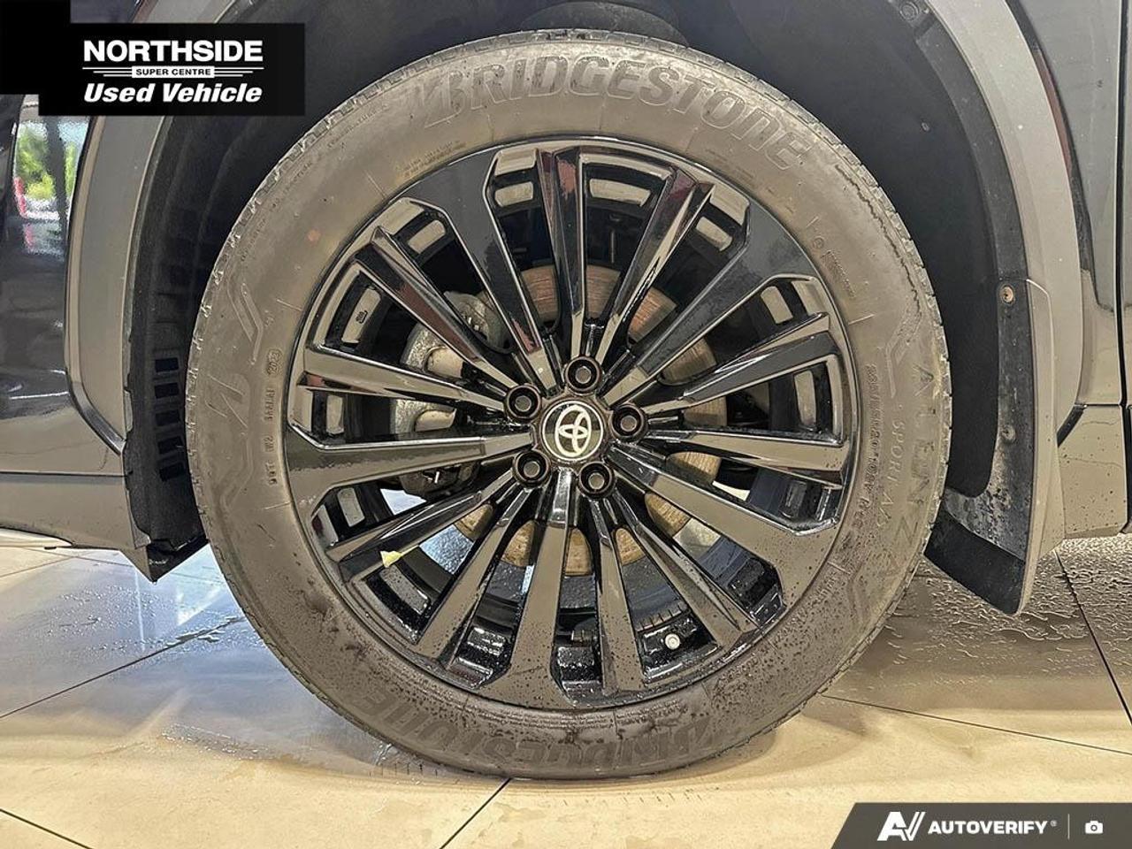 2023 Toyota Highlander XSE AWD Photo
