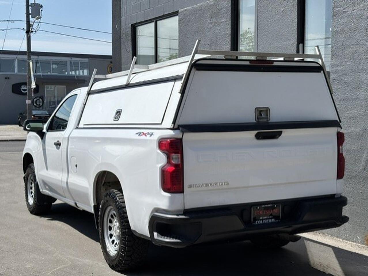 2021 Chevrolet Silverado 1500 4WD **REG CAB 8 FT LONG BOX-CAMERA-WE FINANCE** Photo3