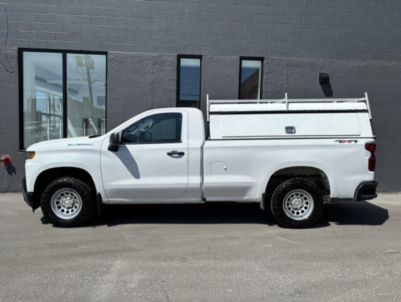 2021 Chevrolet Silverado 1500 4WD **REG CAB 8 FT LONG BOX-CAMERA-WE FINANCE** Photo