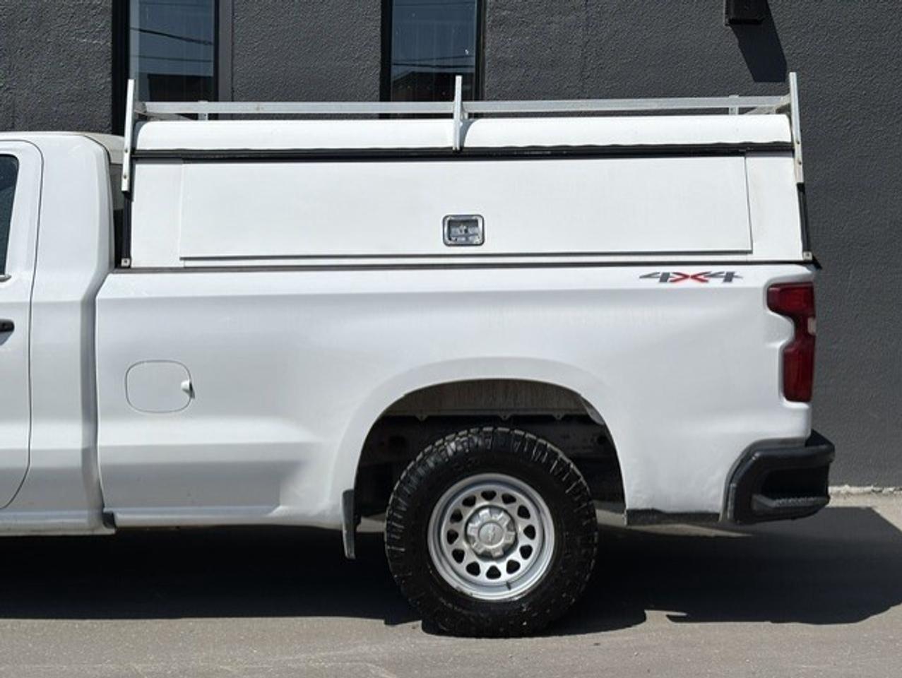 2021 Chevrolet Silverado 1500 4WD **REG CAB 8 FT LONG BOX-CAMERA-WE FINANCE** Photo