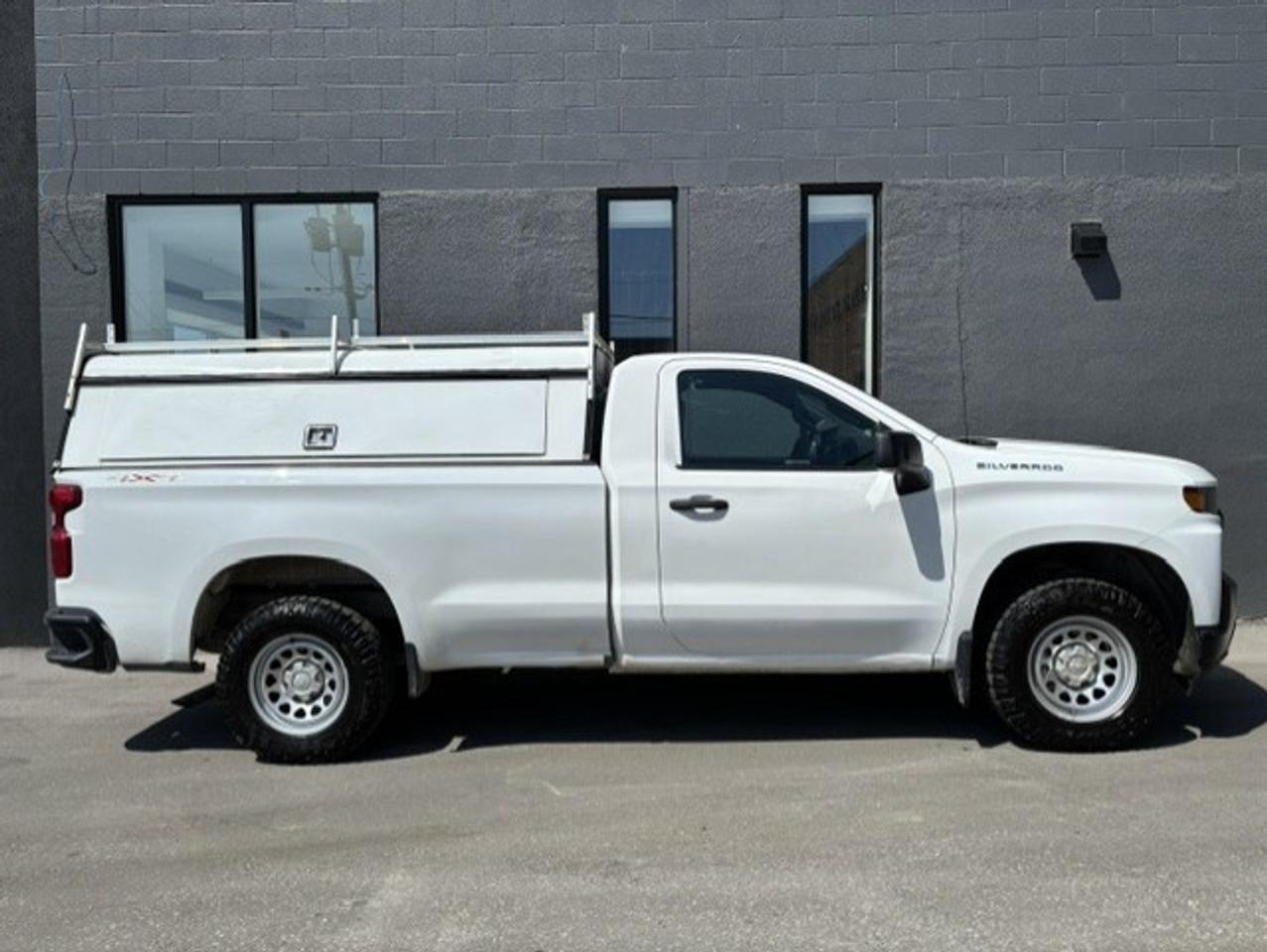 2021 Chevrolet Silverado 1500 4WD **REG CAB 8 FT LONG BOX-CAMERA-WE FINANCE** Photo