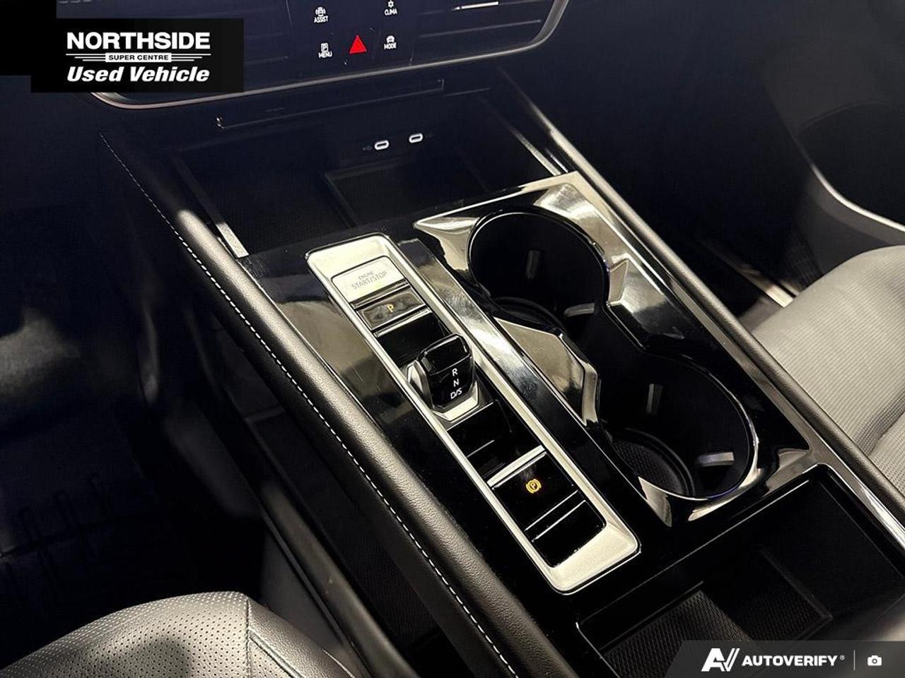 2024 Volkswagen Atlas Cross Sport Highline 2.0 TSI 4MOTION Photo