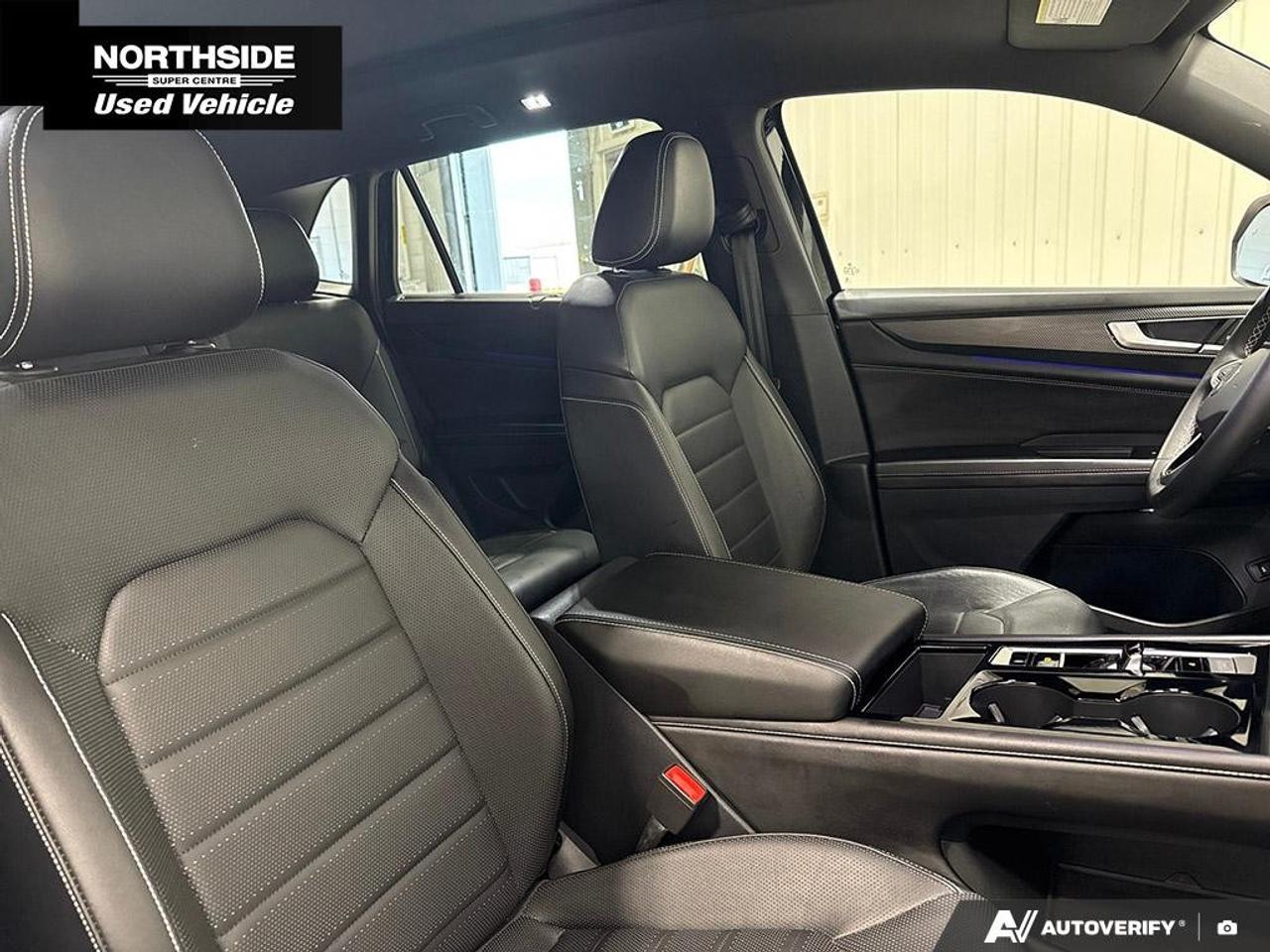 2024 Volkswagen Atlas Cross Sport Highline 2.0 TSI 4MOTION Photo