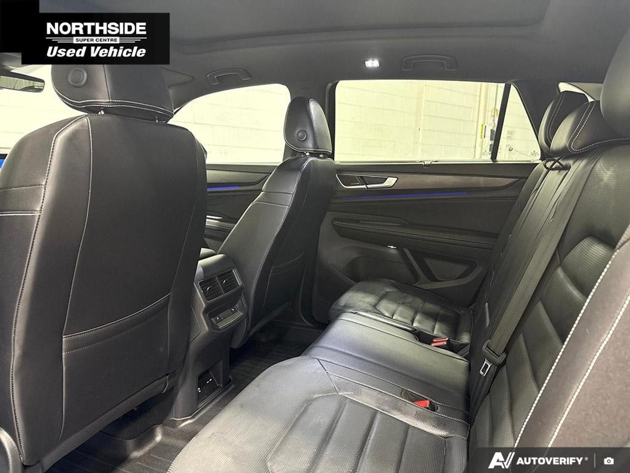 2024 Volkswagen Atlas Cross Sport Highline 2.0 TSI 4MOTION Photo